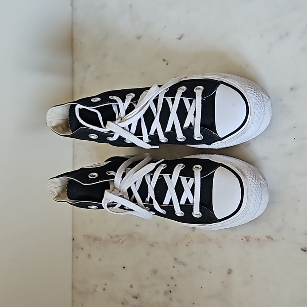 Converse Black Canvas High-Tops with White Details - Picture 3 of 8